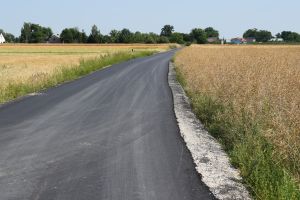 Droga asfaltowa, po przebudowie