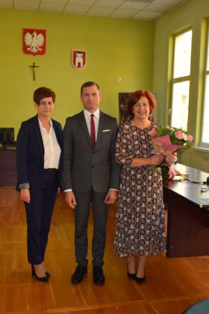 Uroczystość wreczenia nagród dla zasłużonych nauczycieli z okazji Dnia Edukacji Narodowej