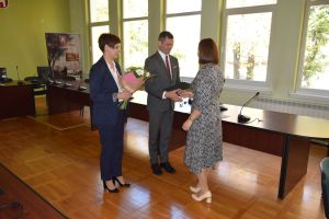 Uroczystość wreczenia nagród dla zasłużonych nauczycieli z okazji Dnia Edukacji Narodowej