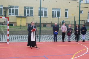 Uroczyste otwarcie boiska wielofunkcyjnego i stacji uzdatniania wody