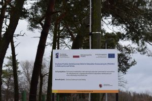 Tablica informujaca o powstałej inwestycji, celu tej inwestycji i beneficjencie