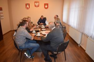 Podpisanie umowy na budowę oczyszczalni ścieków