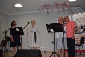 Uroczytość w związku z przystąpieniem gminy Dobrzyń nad Wisłą do Karty Seniora