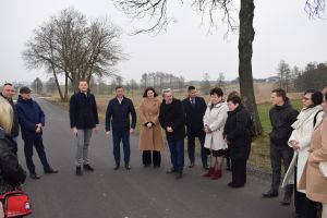 Kilka fragmentów zmodrenizowanych dróg na terenie gminy Dobrzyn nad Wisłą