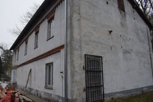 Prace modernizacyjne sali gimnastycznej w Dyblinie