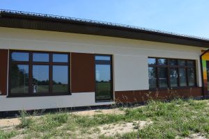 Nowo powstający budynek przedszkola i żłobka