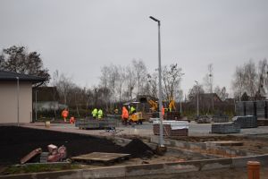 Prace inwestycyjne związane z zagospodarowaniem terenu wokół budynku przedszkola