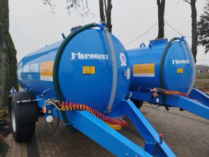 Beczkowóz na wodę pitną