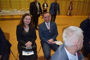 Koncert Świąteczno- Noworoczny w Dobrzyniu nad Wisłą, połączony z wręczeniem nagrody za zasługi na rzecz lokalnej...