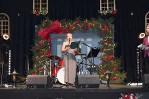 Koncert Świąteczno- Noworoczny w Dobrzyniu nad Wisłą, połączony z wręczeniem nagrody za zasługi na rzecz lokalnej...