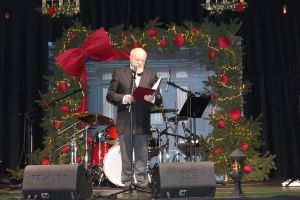 Koncert Świąteczno- Noworoczny w Dobrzyniu nad Wisłą, połączony z wręczeniem nagrody za zasługi na rzecz lokalnej...