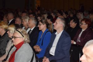 Koncert Świąteczno- Noworoczny w Dobrzyniu nad Wisłą, połączony z wręczeniem nagrody za zasługi na rzecz lokalnej...