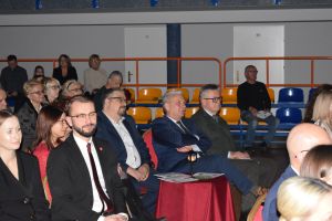 Koncert Świąteczno- Noworoczny w Dobrzyniu nad Wisłą, połączony z wręczeniem nagrody za zasługi na rzecz lokalnej...