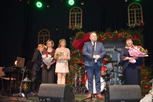 Koncert Świąteczno- Noworoczny w Dobrzyniu nad Wisłą, połączony z wręczeniem nagrody za zasługi na rzecz lokalnej...
