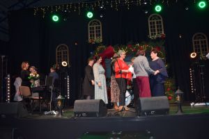 Koncert Świąteczno- Noworoczny w Dobrzyniu nad Wisłą, połączony z wręczeniem nagrody za zasługi na rzecz lokalnej...