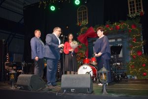 Koncert Świąteczno- Noworoczny w Dobrzyniu nad Wisłą, połączony z wręczeniem nagrody za zasługi na rzecz lokalnej...