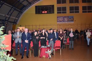 Koncert Świąteczno- Noworoczny w Dobrzyniu nad Wisłą, połączony z wręczeniem nagrody za zasługi na rzecz lokalnej...