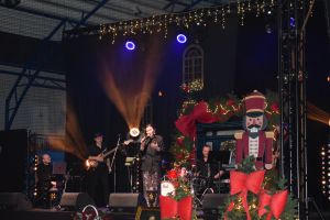 Koncert Świąteczno- Noworoczny w Dobrzyniu nad Wisłą, połączony z wręczeniem nagrody za zasługi na rzecz lokalnej...