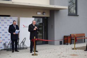 Uroczyste przekazanie wielomieszkaniowego budynku do użytku