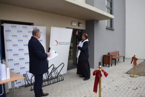 Uroczyste przekazanie wielomieszkaniowego budynku do użytku