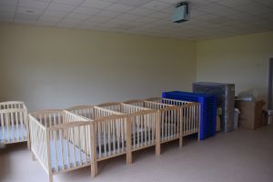Pomieszczenia żłobka, zagospodarowanie przestrzeni wokół budynku żłobka