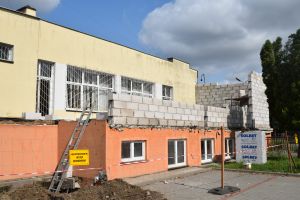 Budynek obkładany steropianem