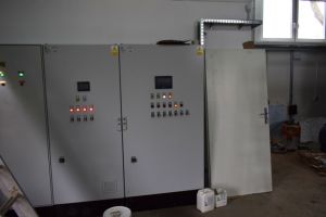 Urządzenia do uzdatniania wody wewnątrz nowego budynku SUW