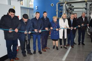 Uroczyste przecięcie wstęgi na Stacji Uzdatniania Wody