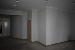 Wyremontowane wnętrze wejścia do Domu Kultury, które zostało znacznie powiększone poprzez likwidację jednego pomieszczenia