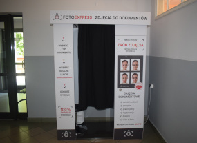Potrzebujesz zdjęcia do dokumentów? Teraz zrobisz je w naszym urzędzie, szybko, wygodnie i bez stresu!